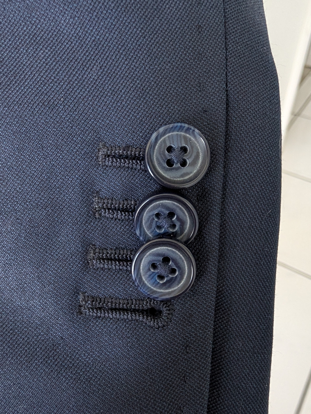 Suitsupply Custom Navy La Spalla Suit | 38S | S110s Wool - Picture 6 of 11